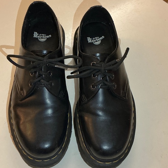 Dr. Martens Black Leather Lace-Up Shoes - Picture 8 of 13